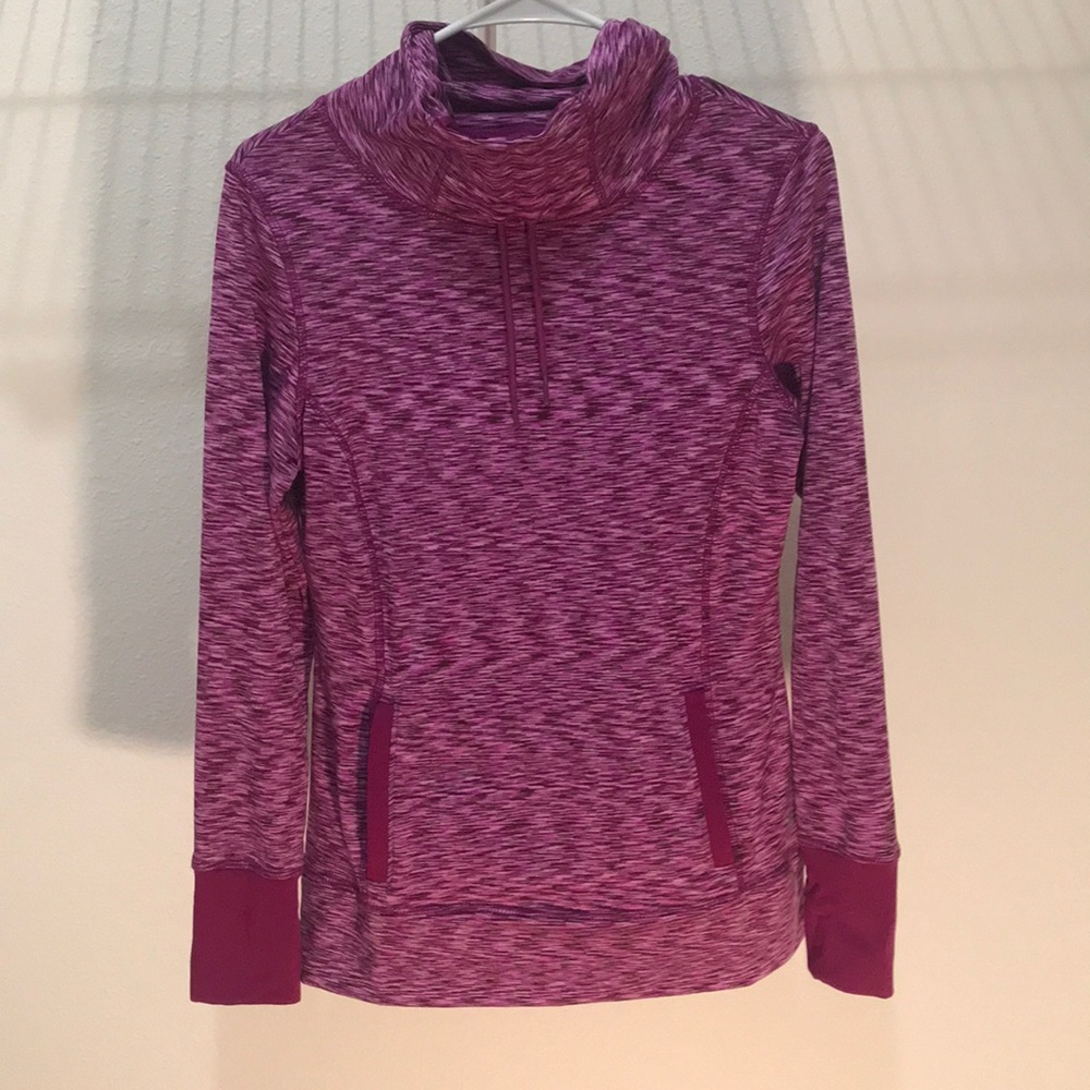 Athletic pullover